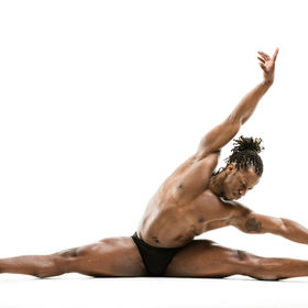 Seated sidebend front — figure reference